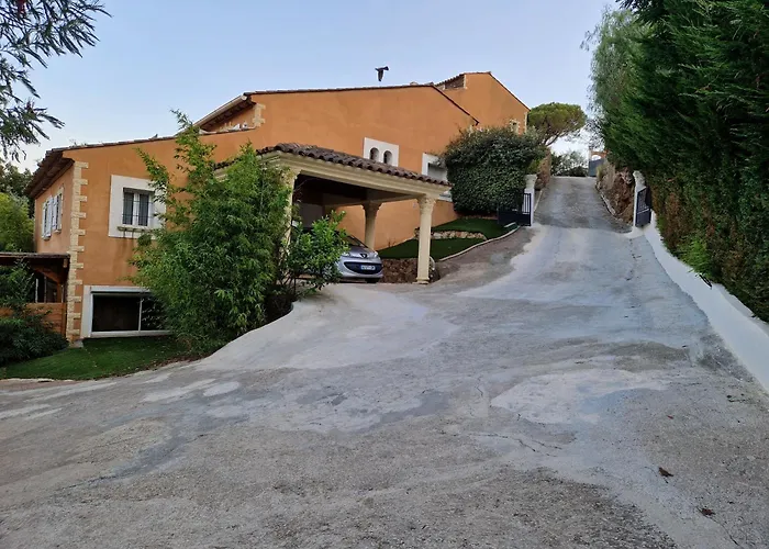 빌라 Sambracitaine