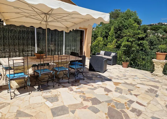 빌라 Sambracitaine